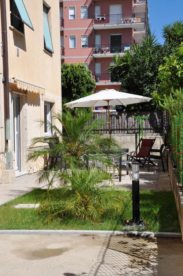 Via Battisti 231 1 Apartment Pietra Ligure Ngoại thất bức ảnh